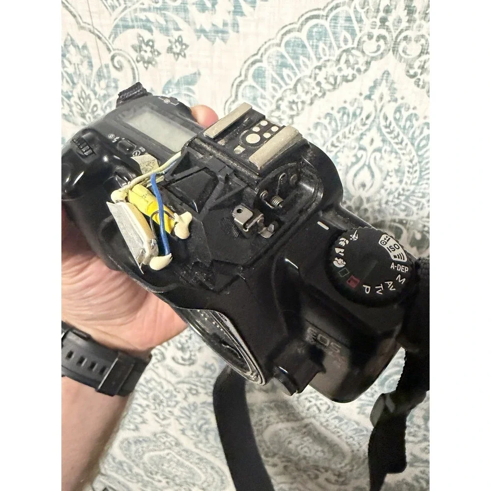 Canon Rebel EOS XS FILM Camera Body Only - Parts Only Not Tested